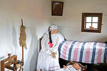 Croatia-00649 - Young Families Home (9374114267)