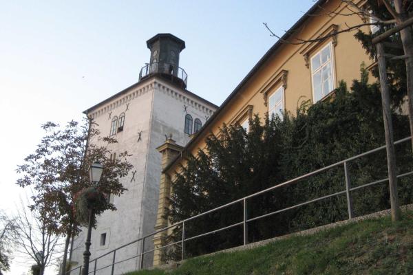 Lotrščak Tower