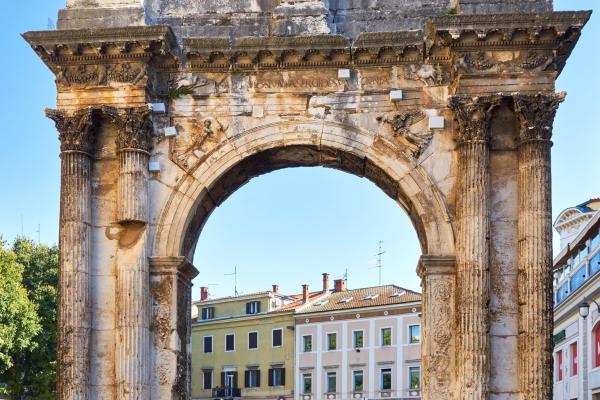 Arch of Sergii