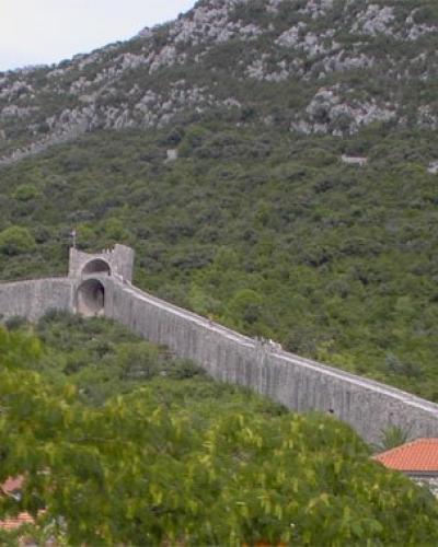 Ston-walls