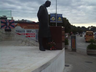 Spomenik dr