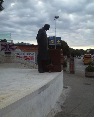 Spomenik dr