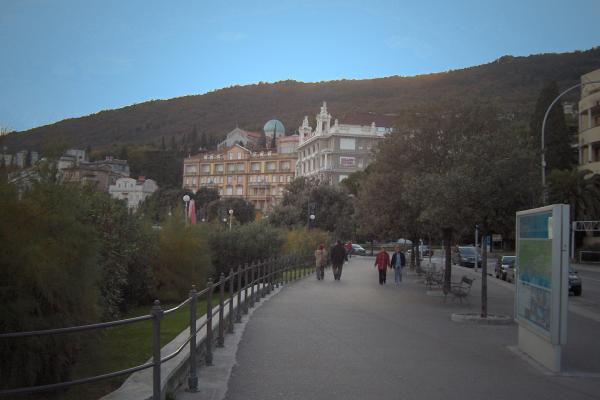 Lungo Mare