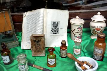 Croatia-00558 - First Pharmacy (9314753499)