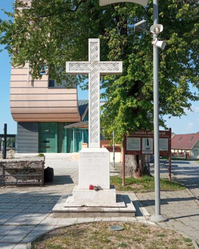 Svetiste Aljmas 02