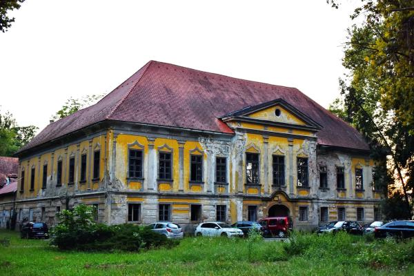 Donje Oroslavje Castle