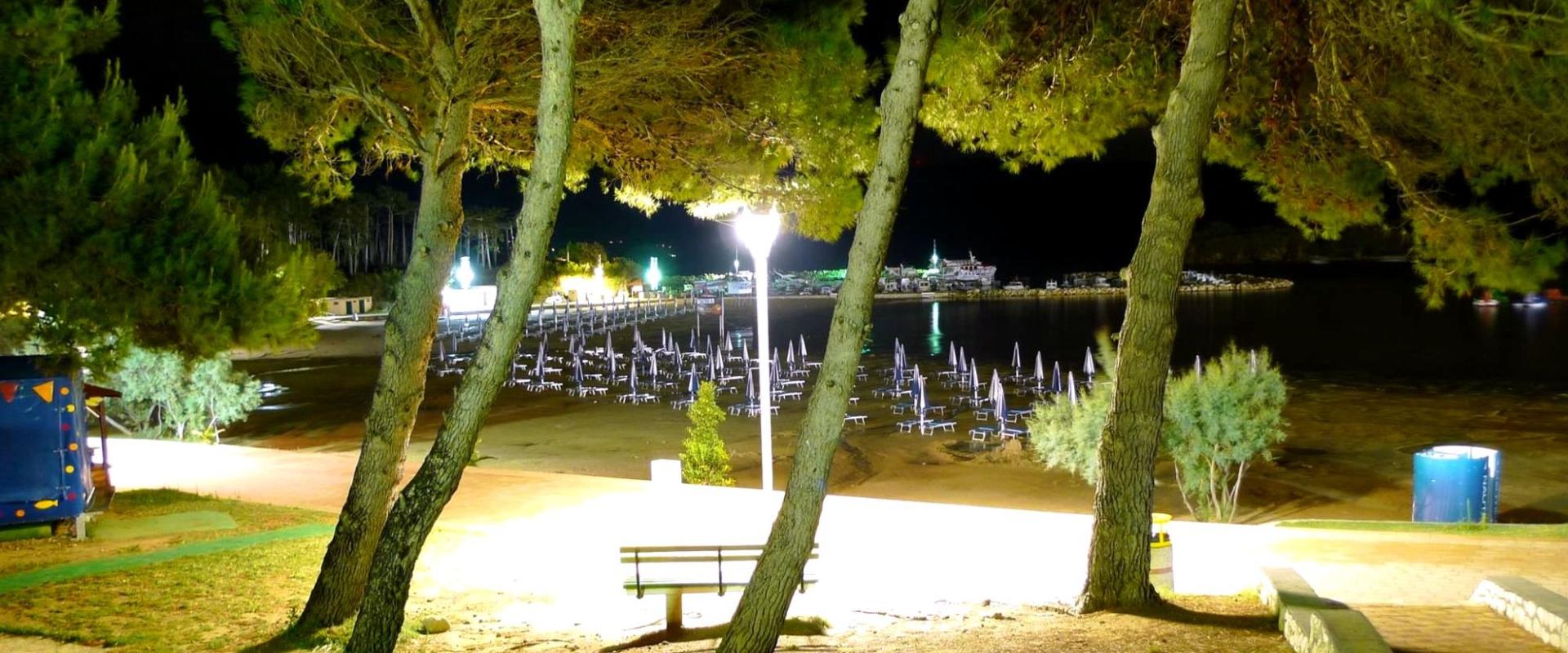 Paradise Beach (Rajska Plaža)