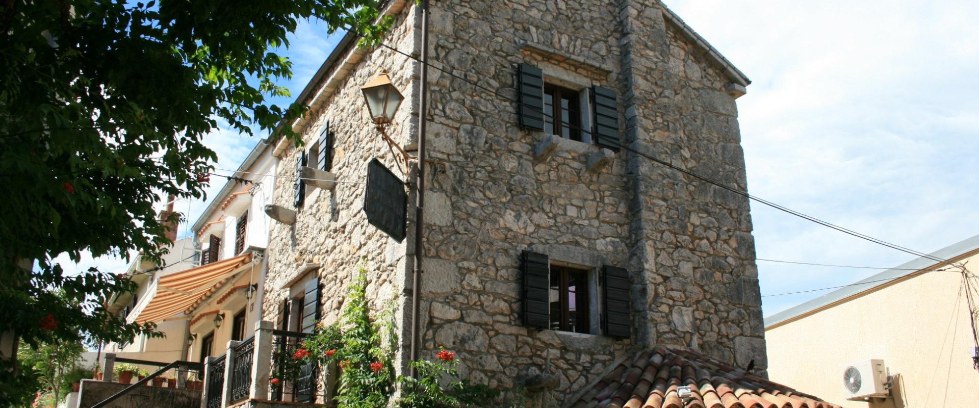 Njivice