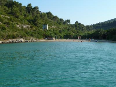 Stončica Bay from sea - panoramio