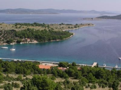 Marina zut 1