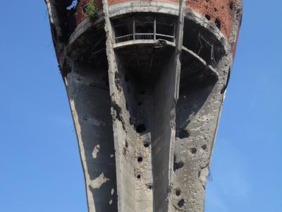 Vukovar Chorwacja ruiny wieży ciśnień bronionej w 1991