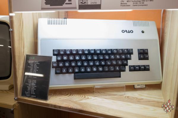 Peek & Poke Computer Museum